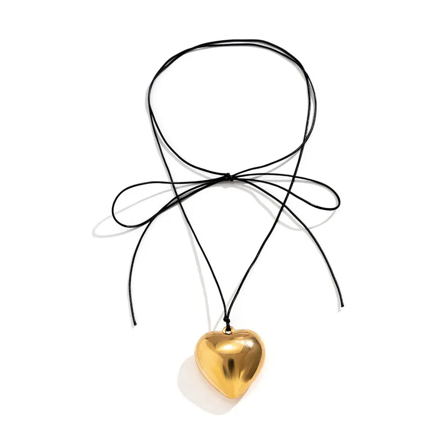 Glamour Night: Heart Choker with Sexy Straps - Elegant Evening Jewelry