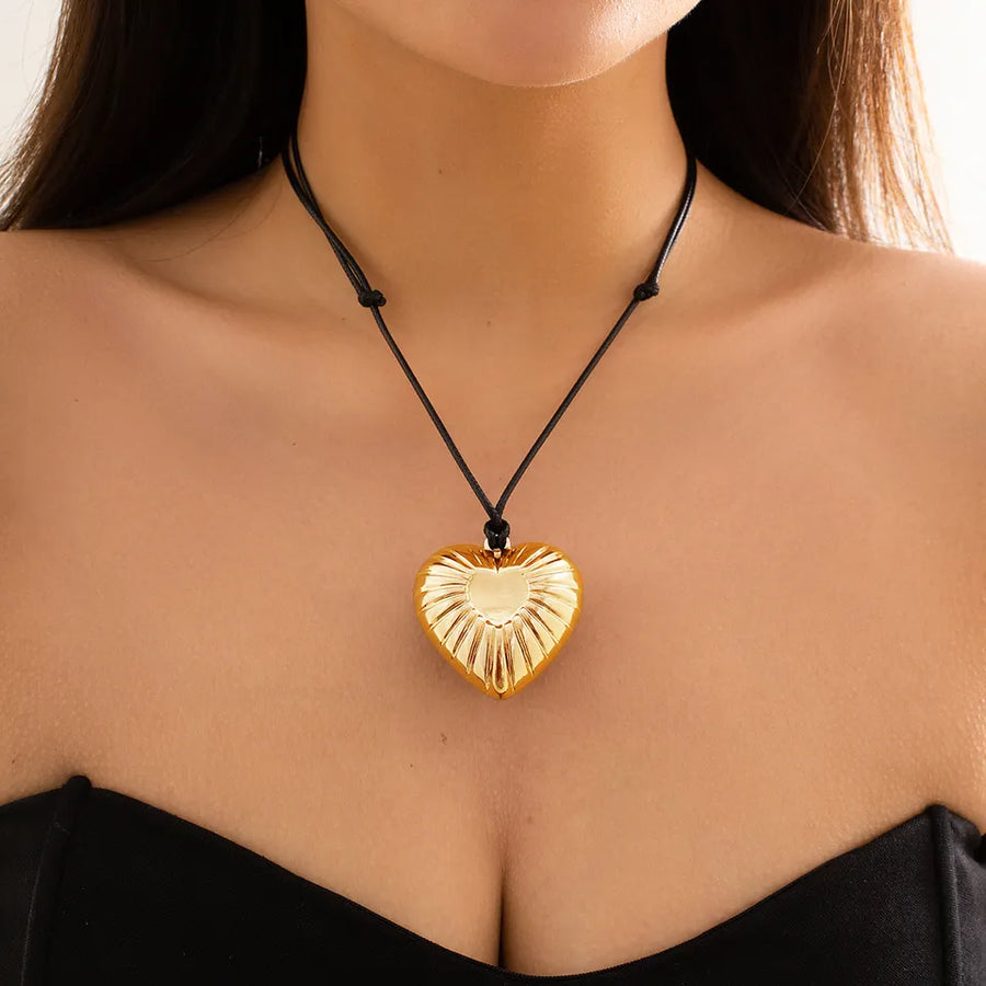 Elegant Heart Necklace with Bright Luster