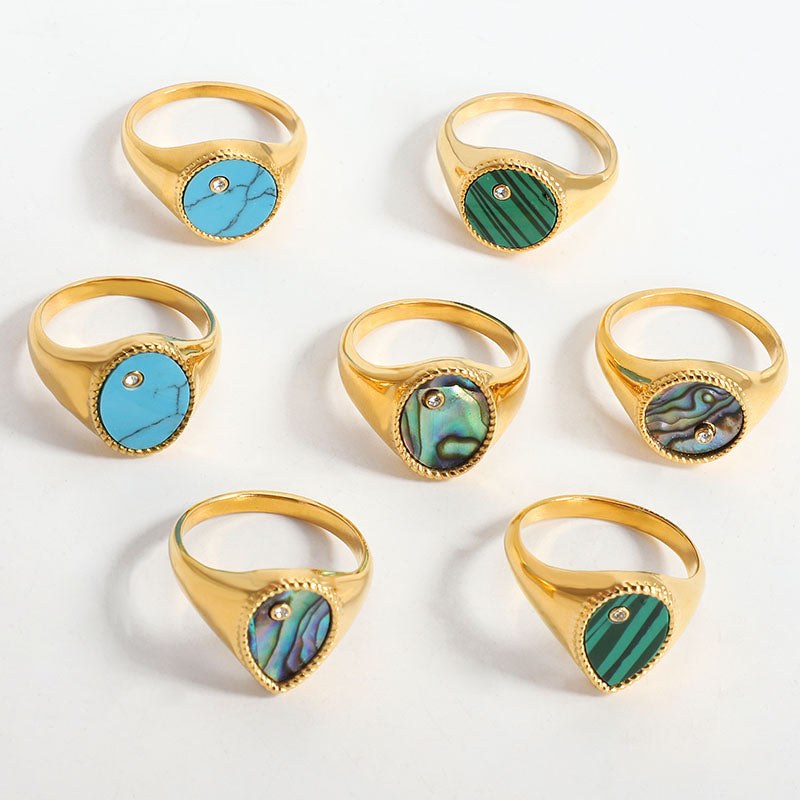 Brilliant Heart of positive turquoise Stone Ring - Green Heart