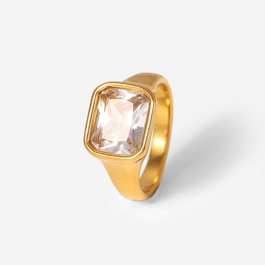 Happiness Square Zircon Ring